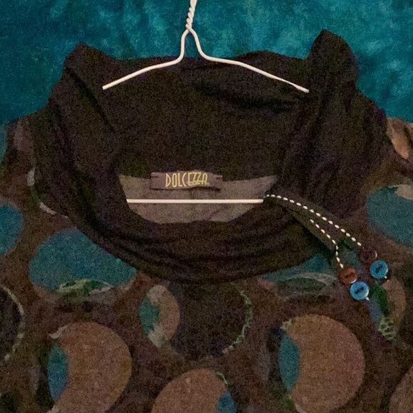 Classy tunic - Picture 2 of 3